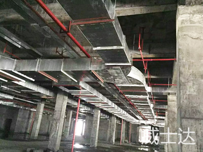 長(zhǎng)沙高鐵南站東廣場(chǎng)2