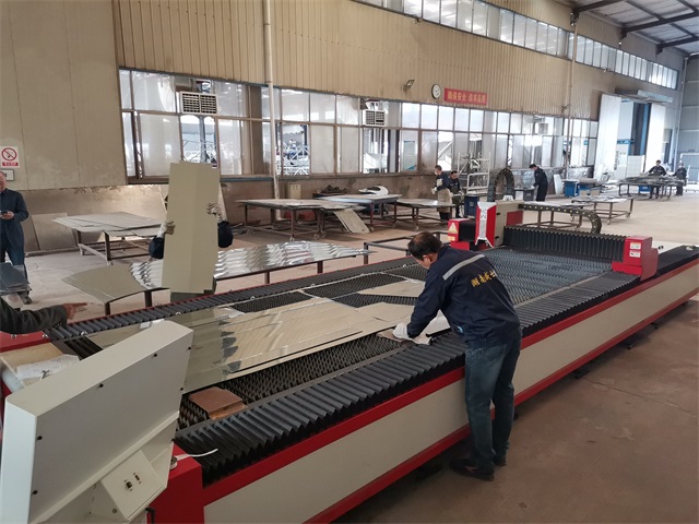 領(lǐng)導(dǎo)視察 (15)