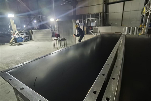 湖南風(fēng)管,長(zhǎng)沙風(fēng)管,長(zhǎng)沙風(fēng)管加工,長(zhǎng)沙鍍鋅風(fēng)管,長(zhǎng)沙不銹鋼風(fēng)管