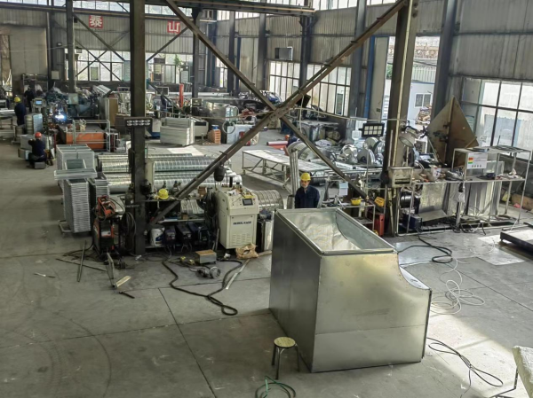 湖南風(fēng)管,長(zhǎng)沙風(fēng)管,長(zhǎng)沙風(fēng)管加工,長(zhǎng)沙鍍鋅風(fēng)管,長(zhǎng)沙不銹鋼風(fēng)管