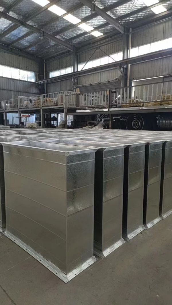 湖南風(fēng)管,長(zhǎng)沙風(fēng)管,長(zhǎng)沙風(fēng)管加工,長(zhǎng)沙鍍鋅風(fēng)管,長(zhǎng)沙不銹鋼風(fēng)管